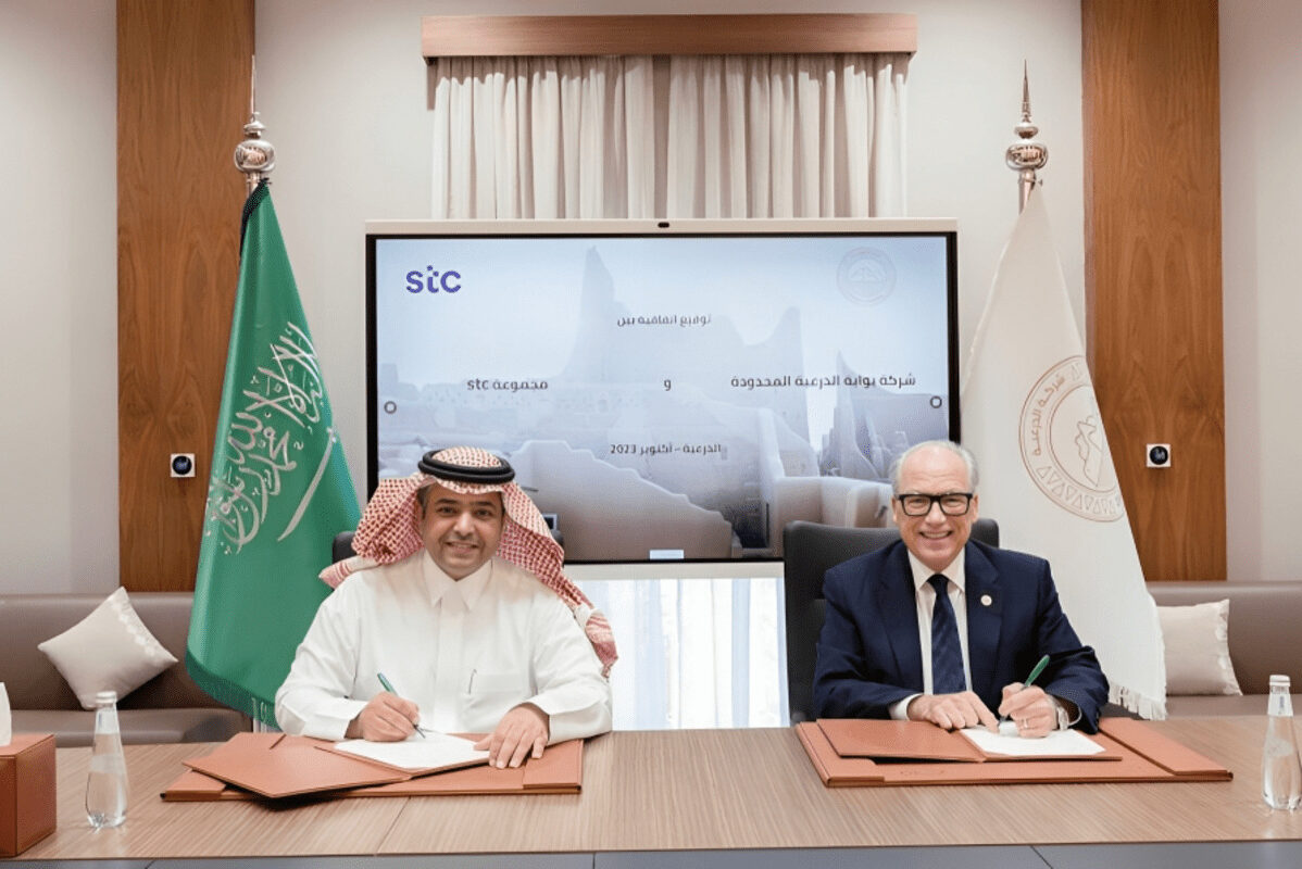 إبرام شراكة استراتيجية بين مجموعة stc وشركة الدرعية لتحويل الدرعية إلى منطقة تراثية ذكية